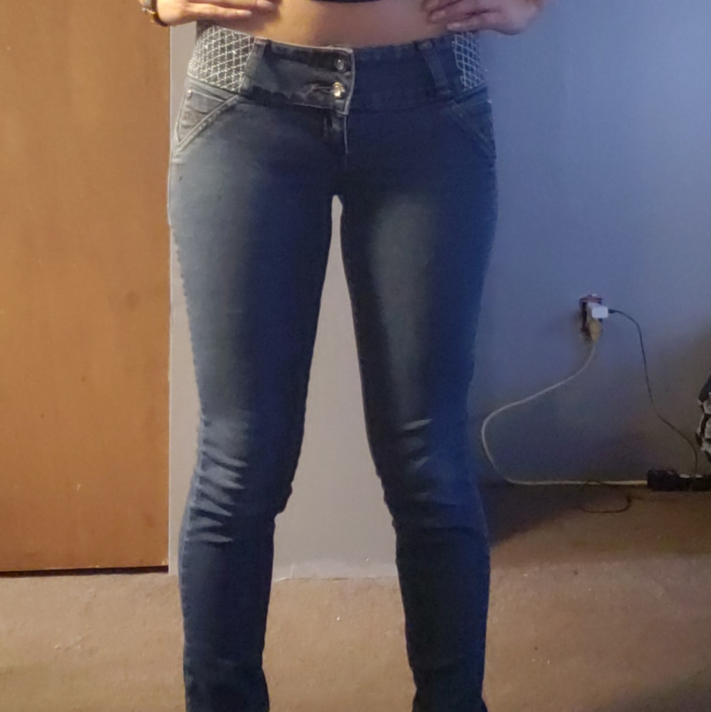 Skinny jeans